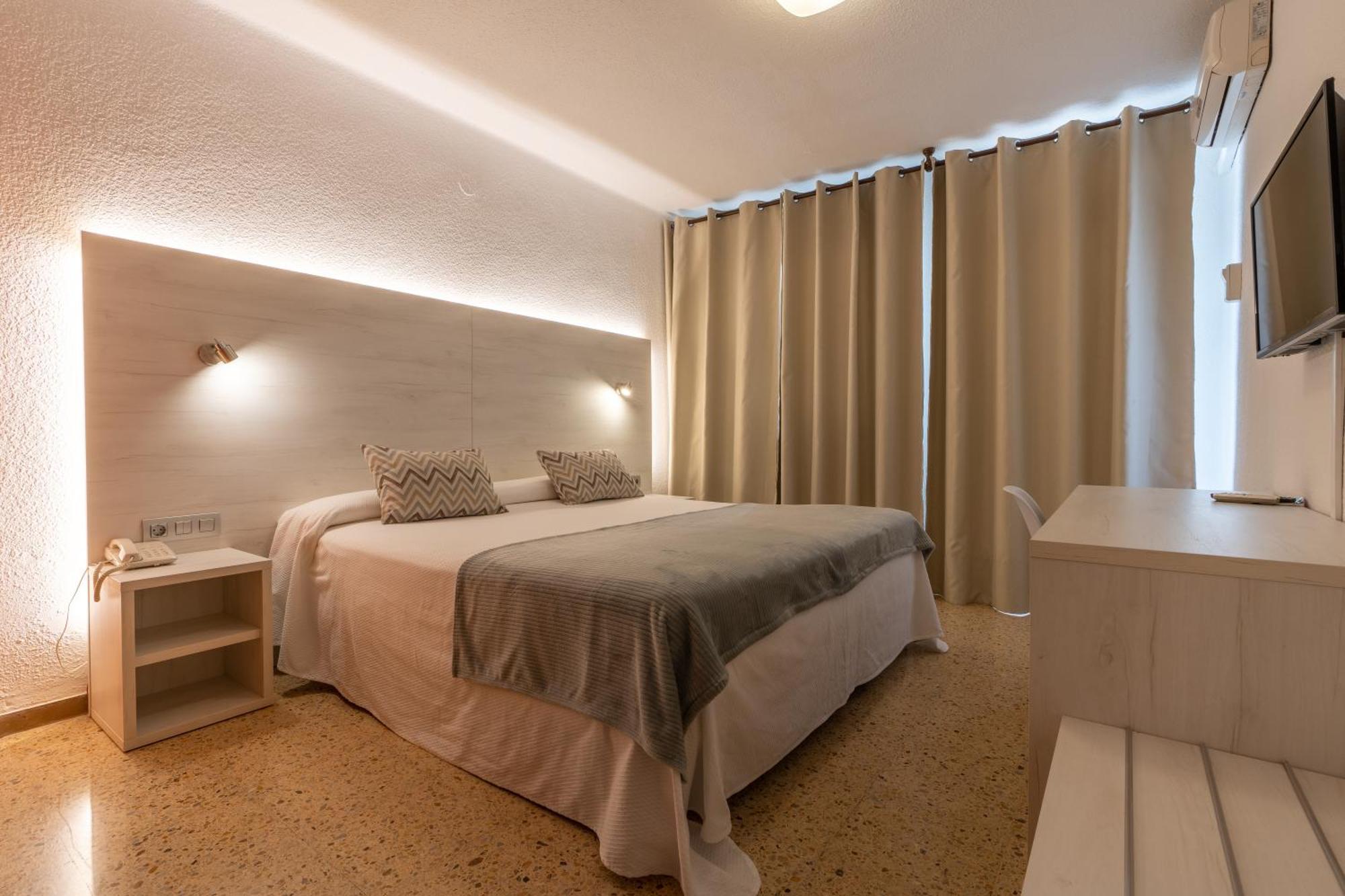 Hotel Ecoavenida Benicàssim Kültér fotó