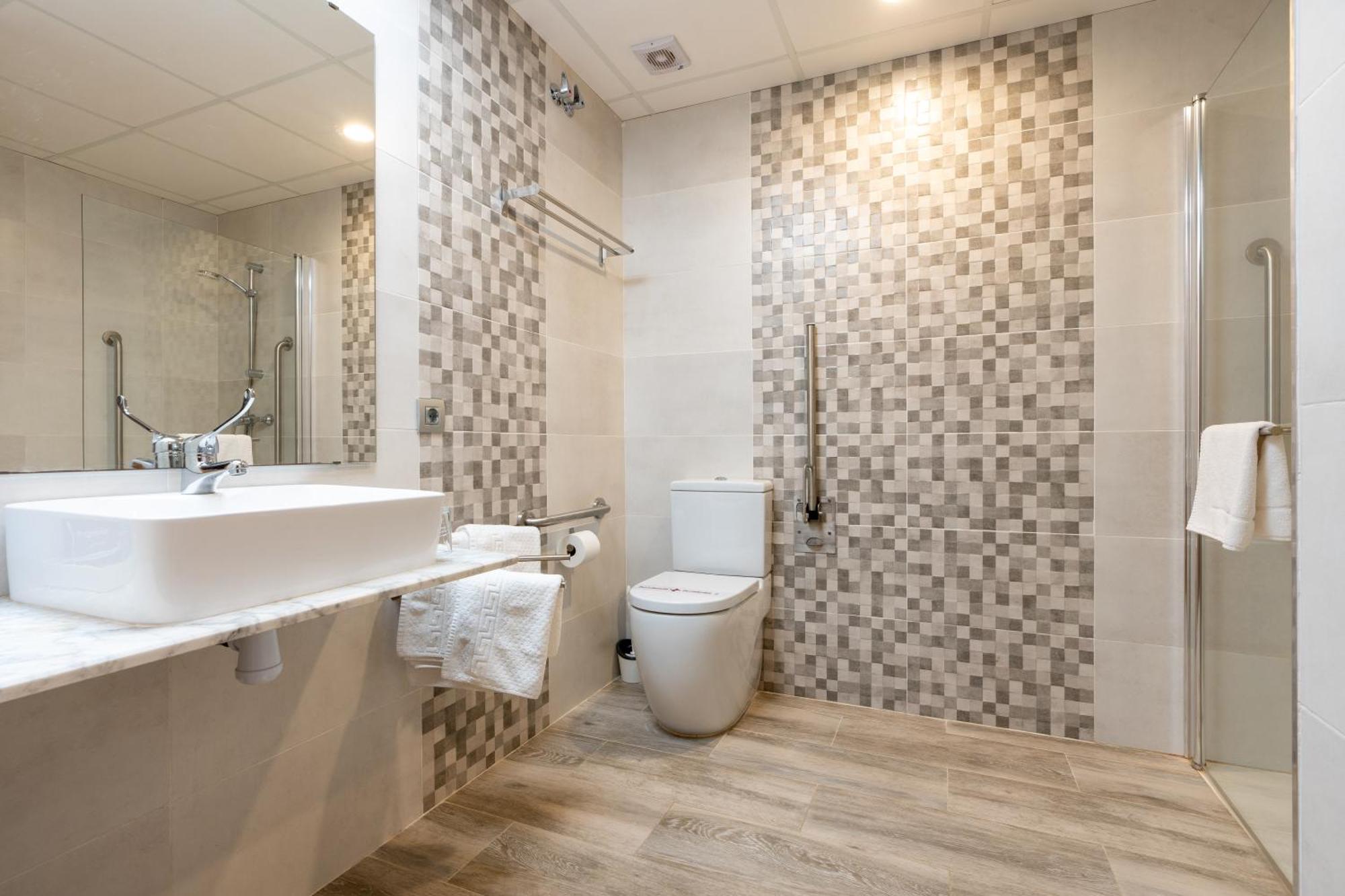 Hotel Ecoavenida Benicàssim Kültér fotó